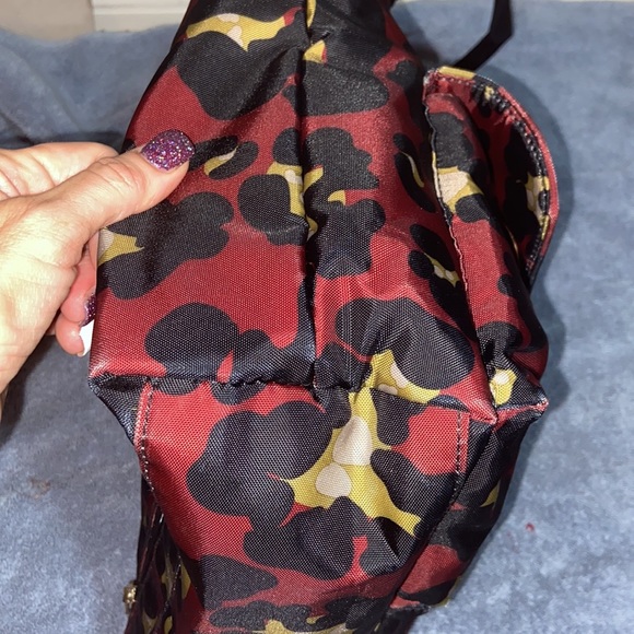 RARE Baggallini Scarlet Cheetah leopard shoulder Bag - Picture 6 of 12
